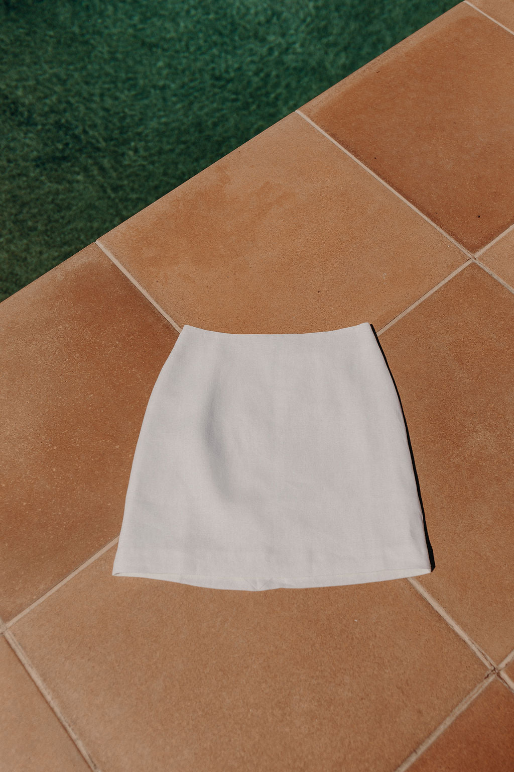 White linen skirt